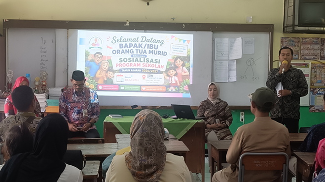 Sosialisasi Program Sekolah
